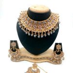 Best Diva Kundan Unique Jewellery Sets