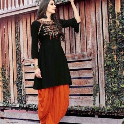 Jivika  Rayon Women's Designer Kurta Sets