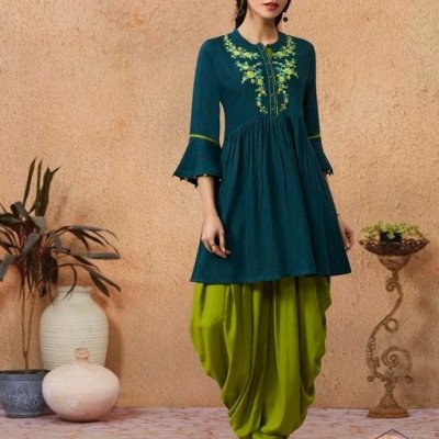 Jivika Designer Women's Rayon Kurta Sets