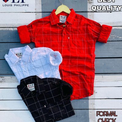 Seasons Men Red Check Slim Fit Shirts